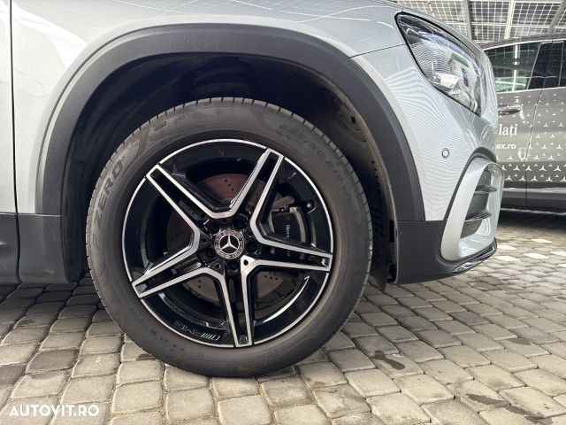 Mercedes-Benz GLB 220 4MATIC MHEV Aut. - 24