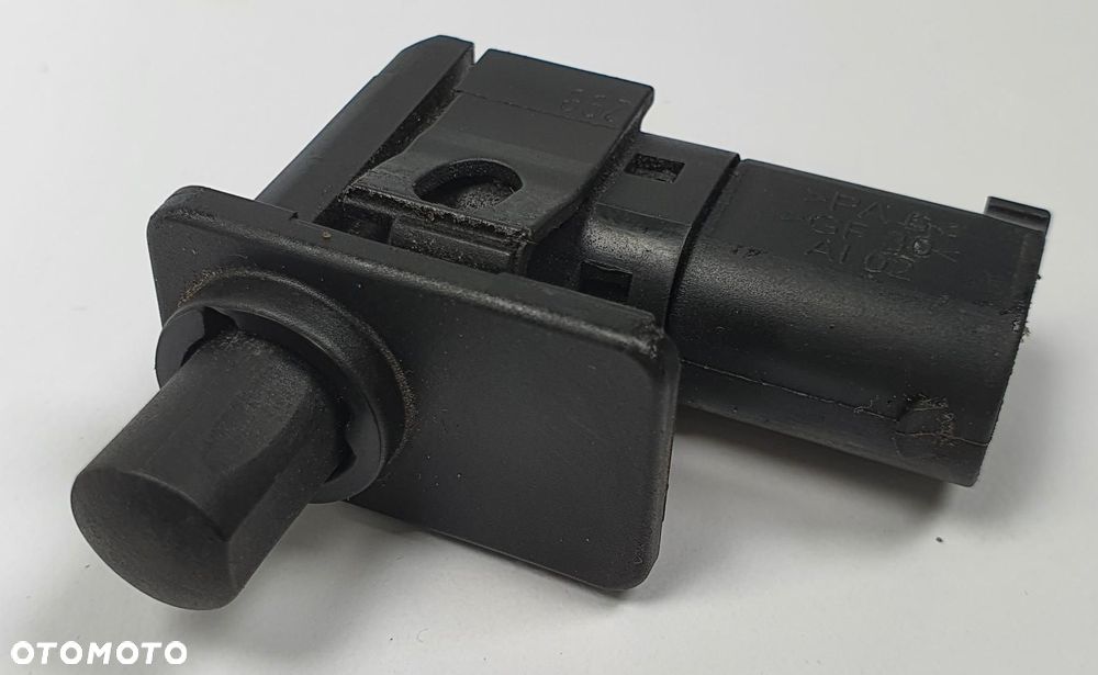 CZUJNIK DOMYKANIA MASKI MINI COOPER R56 9119052