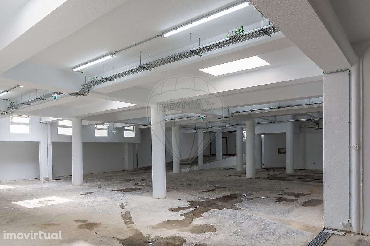 Armazém T0 para venda - Grande imagem: 3/23