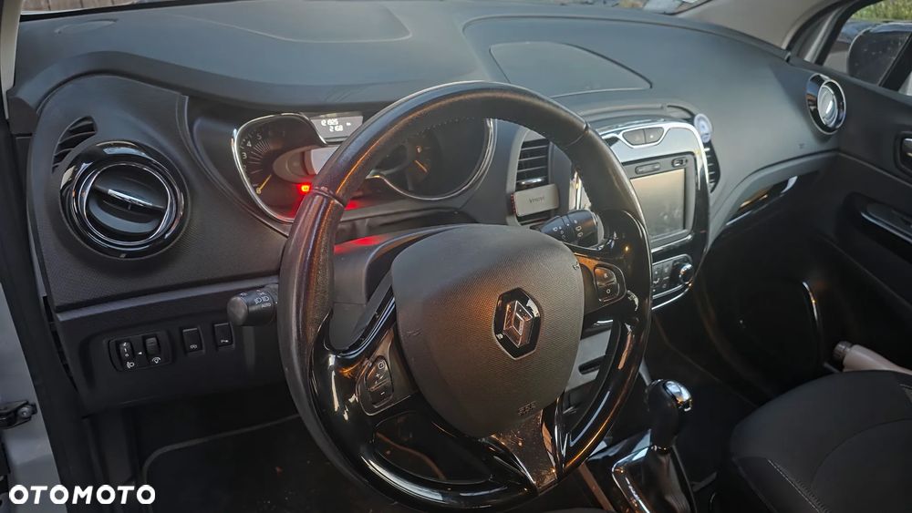 Renault Captur ENERGY TCe 120 EDC Experience - 11