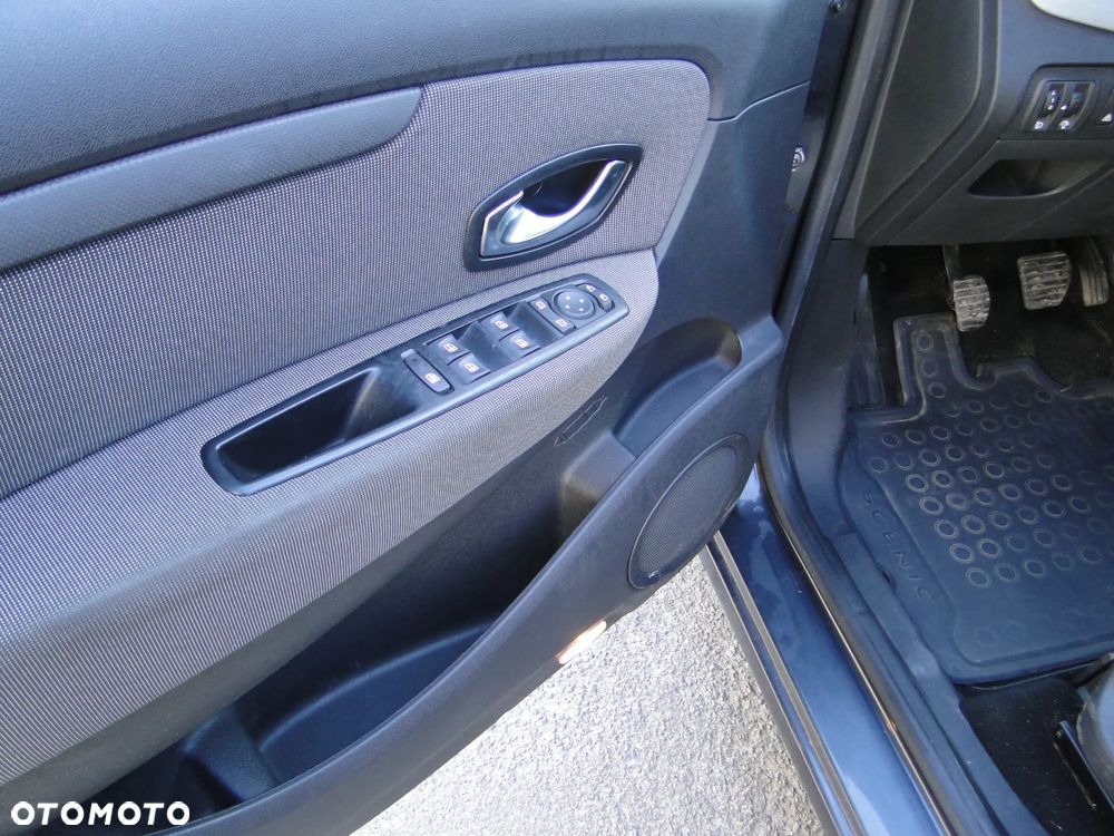 Renault Scenic 1.6 16V Expression - 30