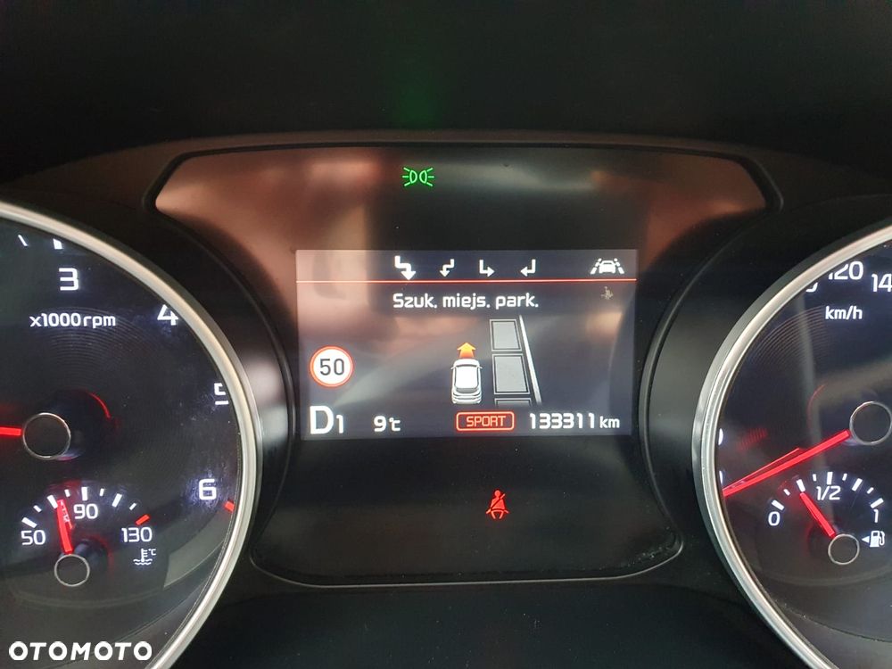Kia Ceed 1.6 CRDi DCT Spirit - 23