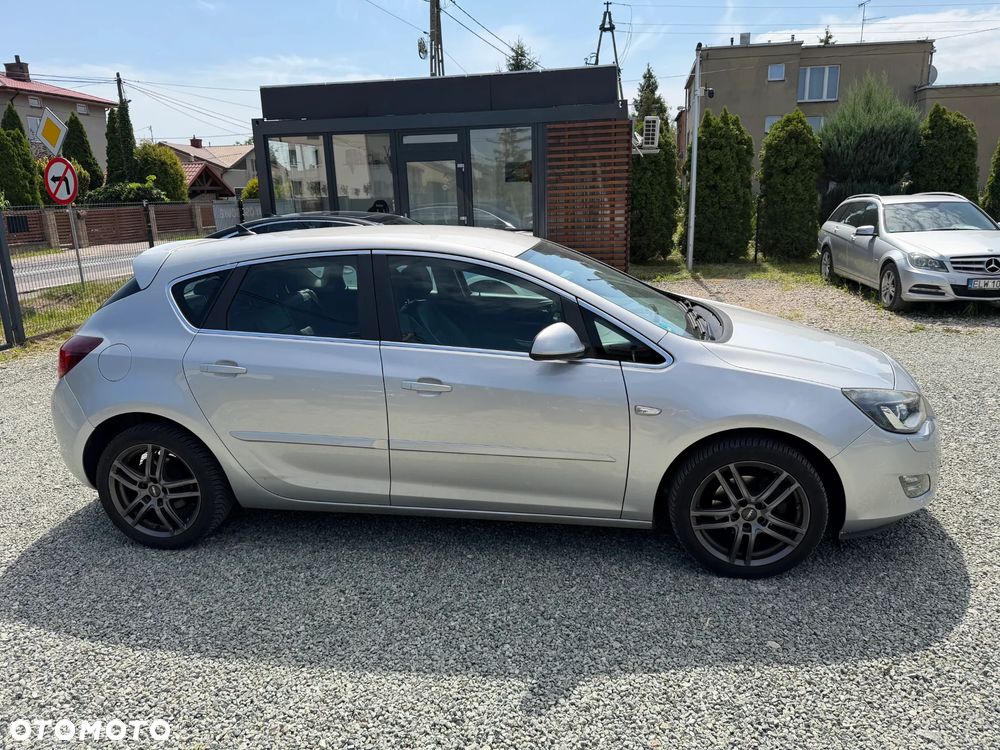 Opel Astra 1.4 Turbo Innovation - 8