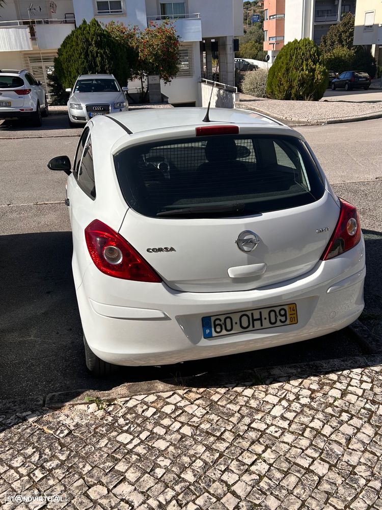 Opel Corsa 1.3 CDTi Enjoy - 4