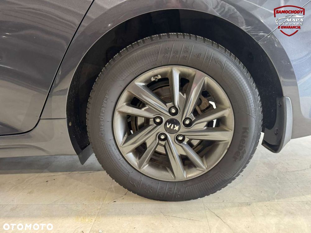 Kia Optima - 27