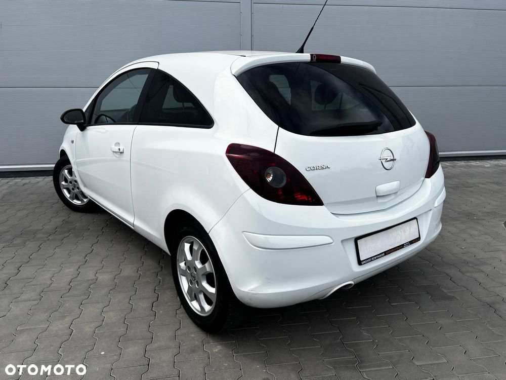 Opel Corsa 1.4 16V Color Edition - 21