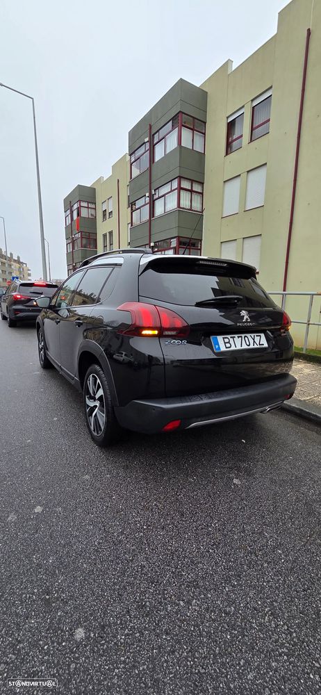 Peugeot 2008 1.2 PureTech GT Line - 2
