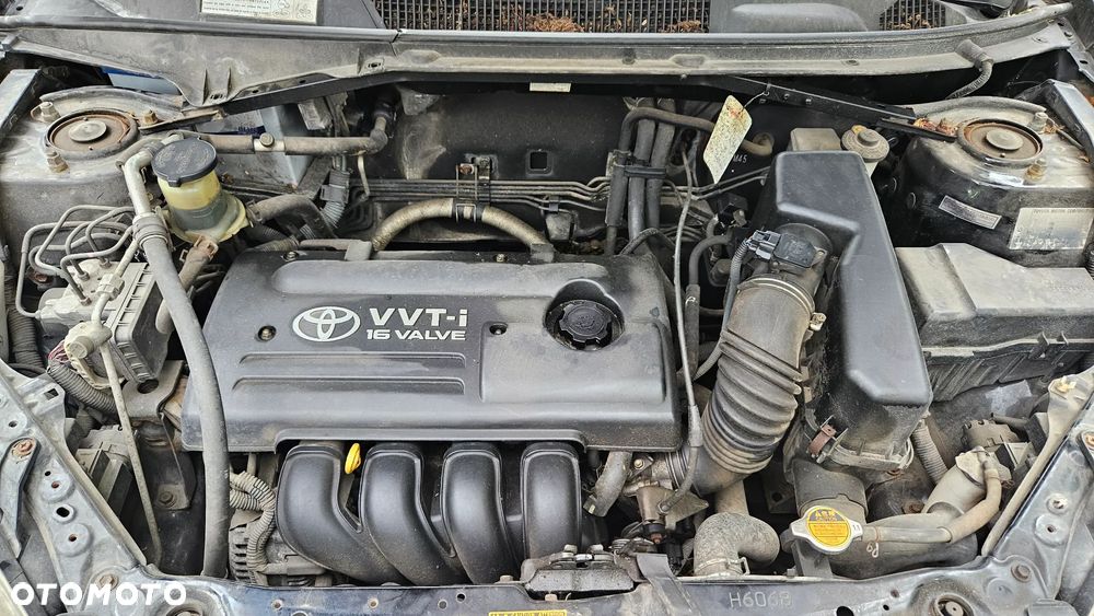 Toyota RAV4 1.8 VVT-i 4x2 - 25