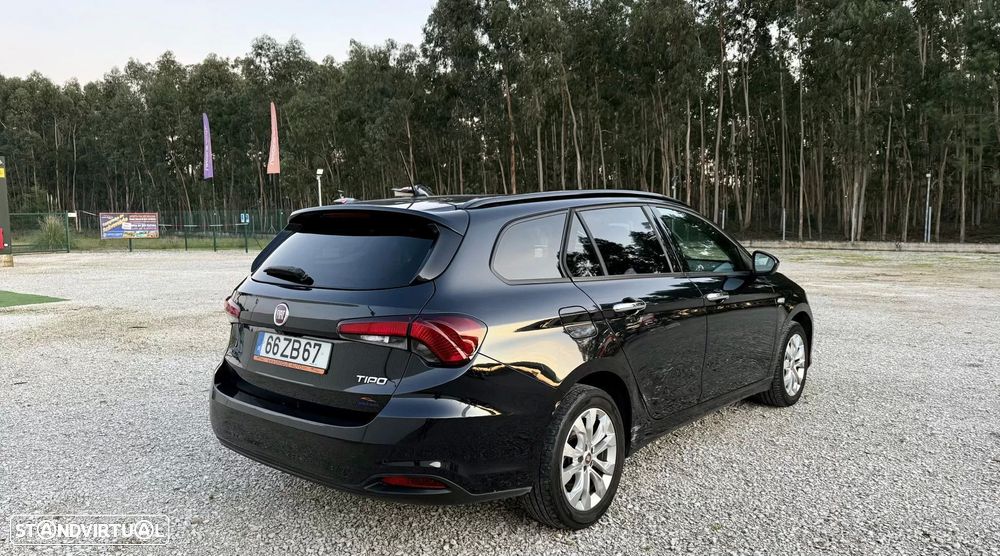 Fiat Tipo Station Wagon 1.3 M-Jet Lounge Tech - 17