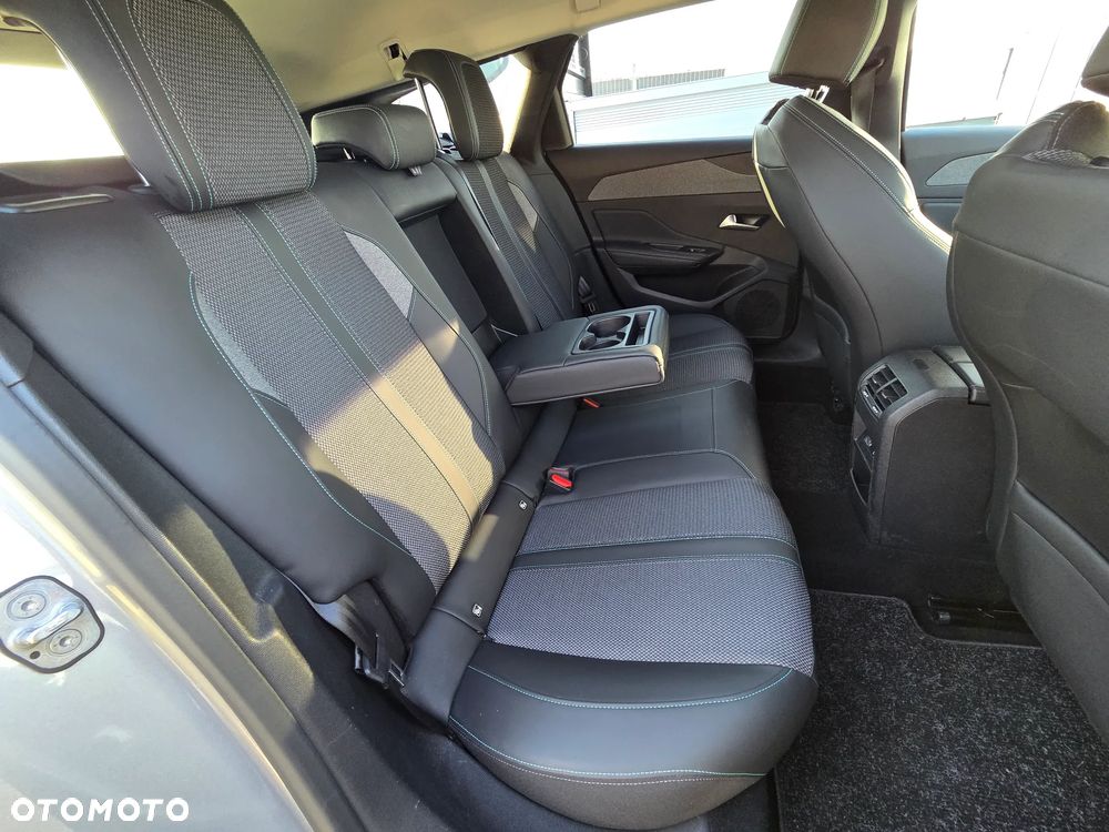 Peugeot 308 1.5 BlueHDi Allure S&S EAT8 - 41