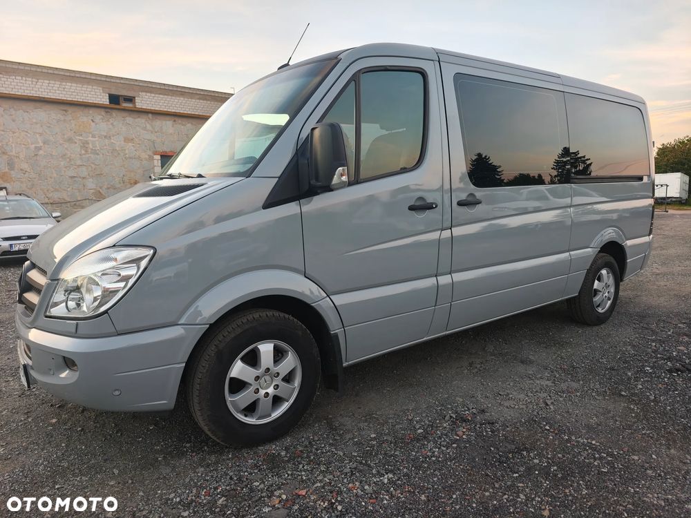 Mercedes-Benz Sprinter - 1