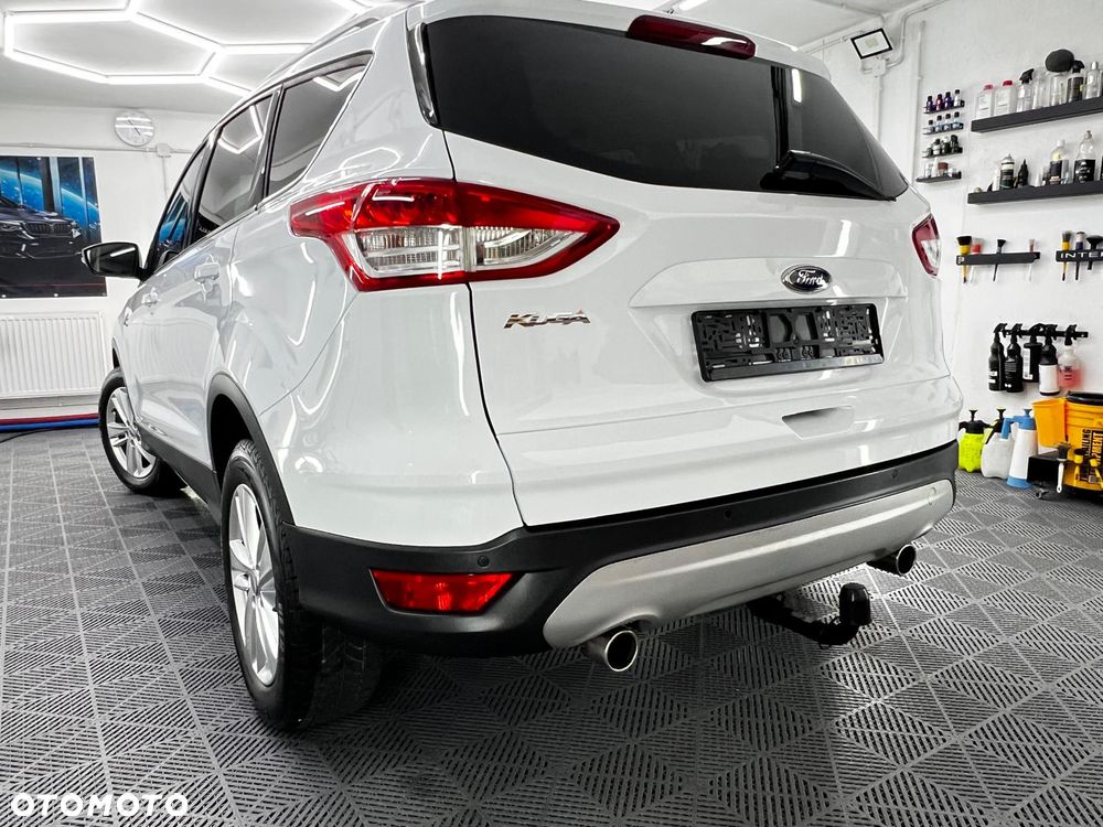 Ford Kuga - 4