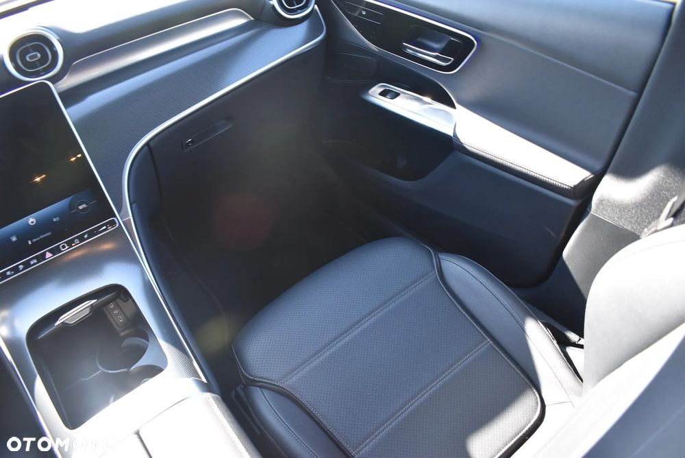 Mercedes-Benz GLC 300 de 4-Matic Avantgarde - 19