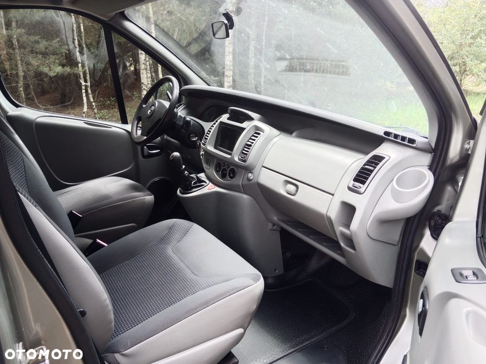 Opel Vivaro - 13