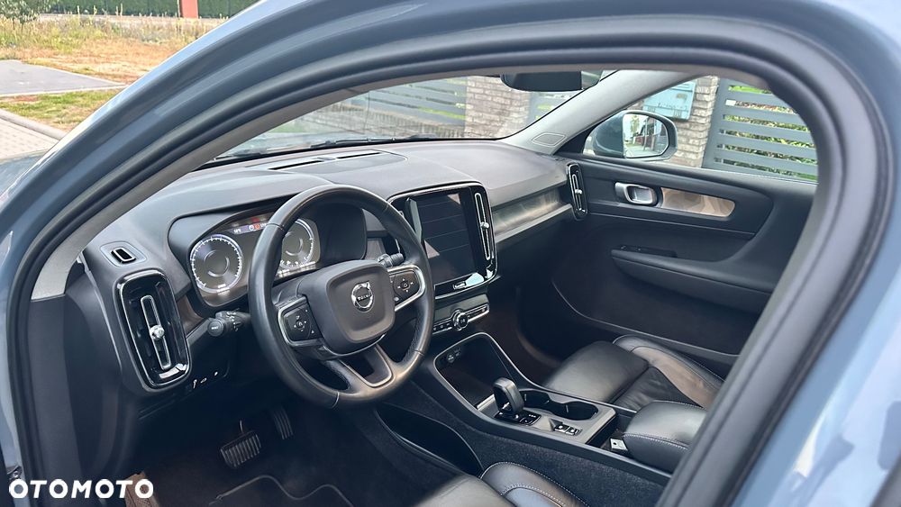 Volvo XC 40 - 11