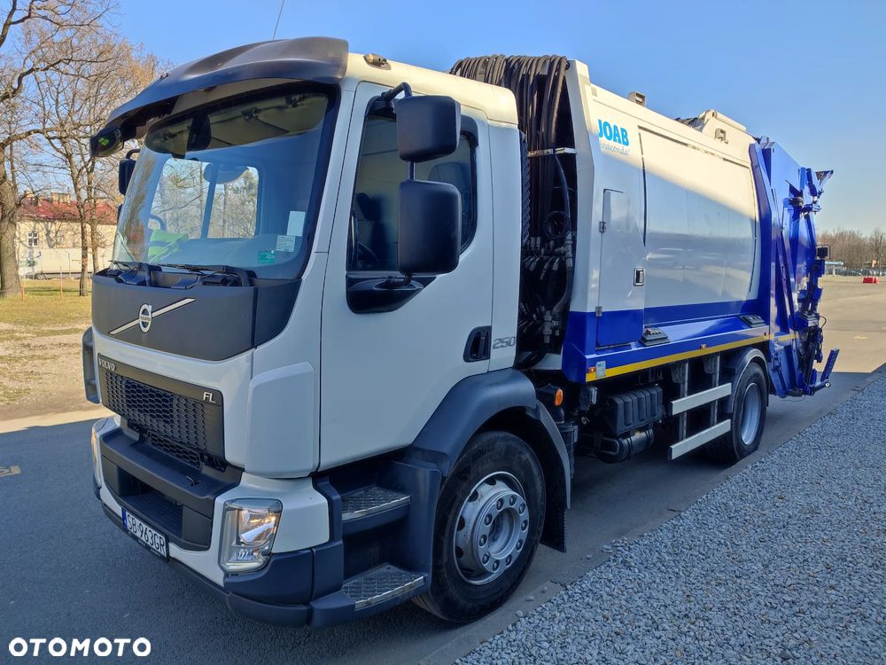 Volvo FL 4x2 śmieciarka dwukomorowa z zasypem 120-1100L sprzedaż wynajem, serwis, gwarancja - 8