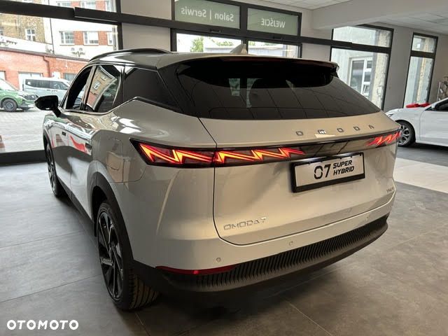 Omoda 7 1.5 T-GDi Super Hybrid Luxury - 4