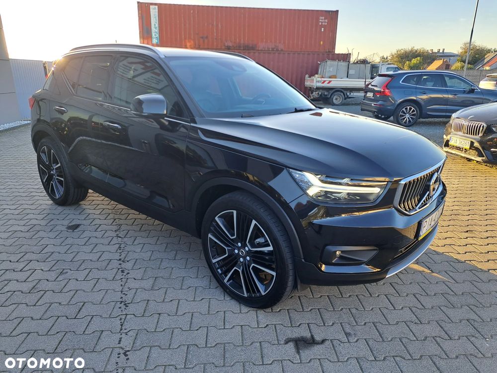 Volvo XC 40 T5 AWD Momentum - 3