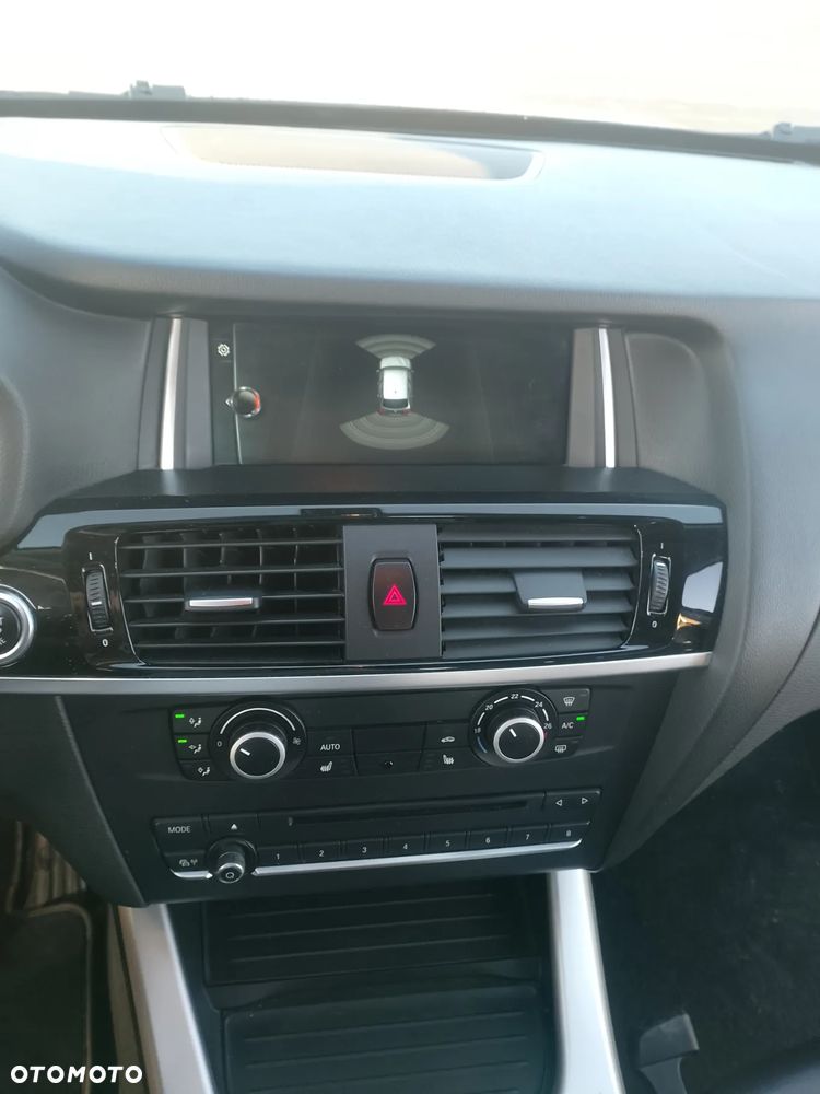 BMW X3 sDrive18d - 16