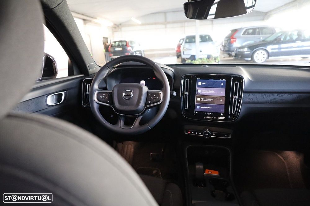 Volvo EX40 70 kWh Single Motor Core - 18