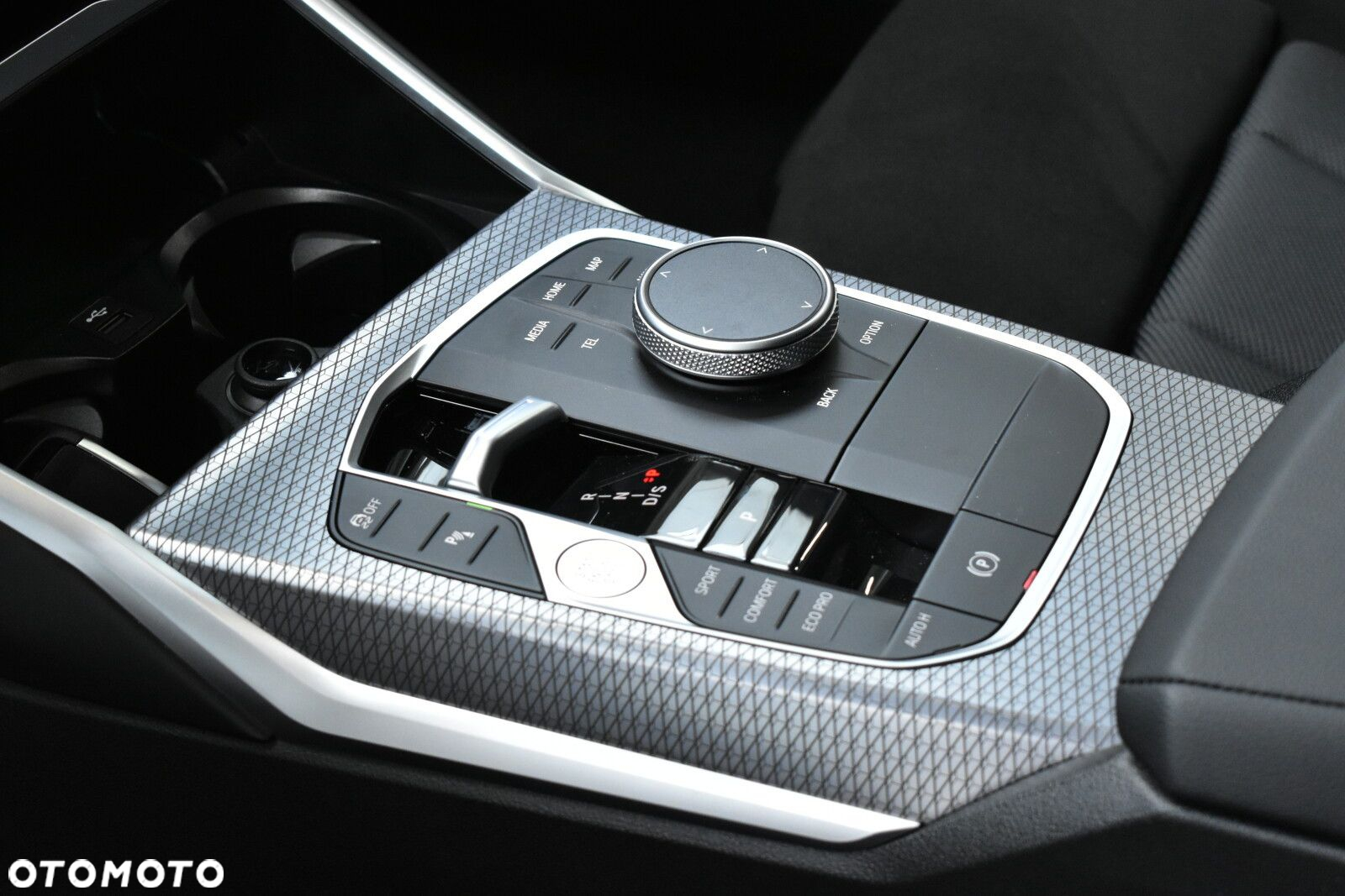BMW Seria 3 - 18