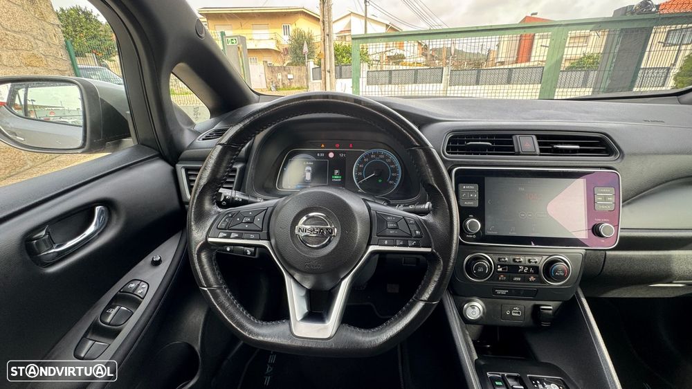 Nissan Leaf Acenta Access - 24