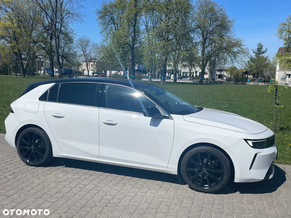 Opel Astra 1.2 Turbo Business Edition - 21