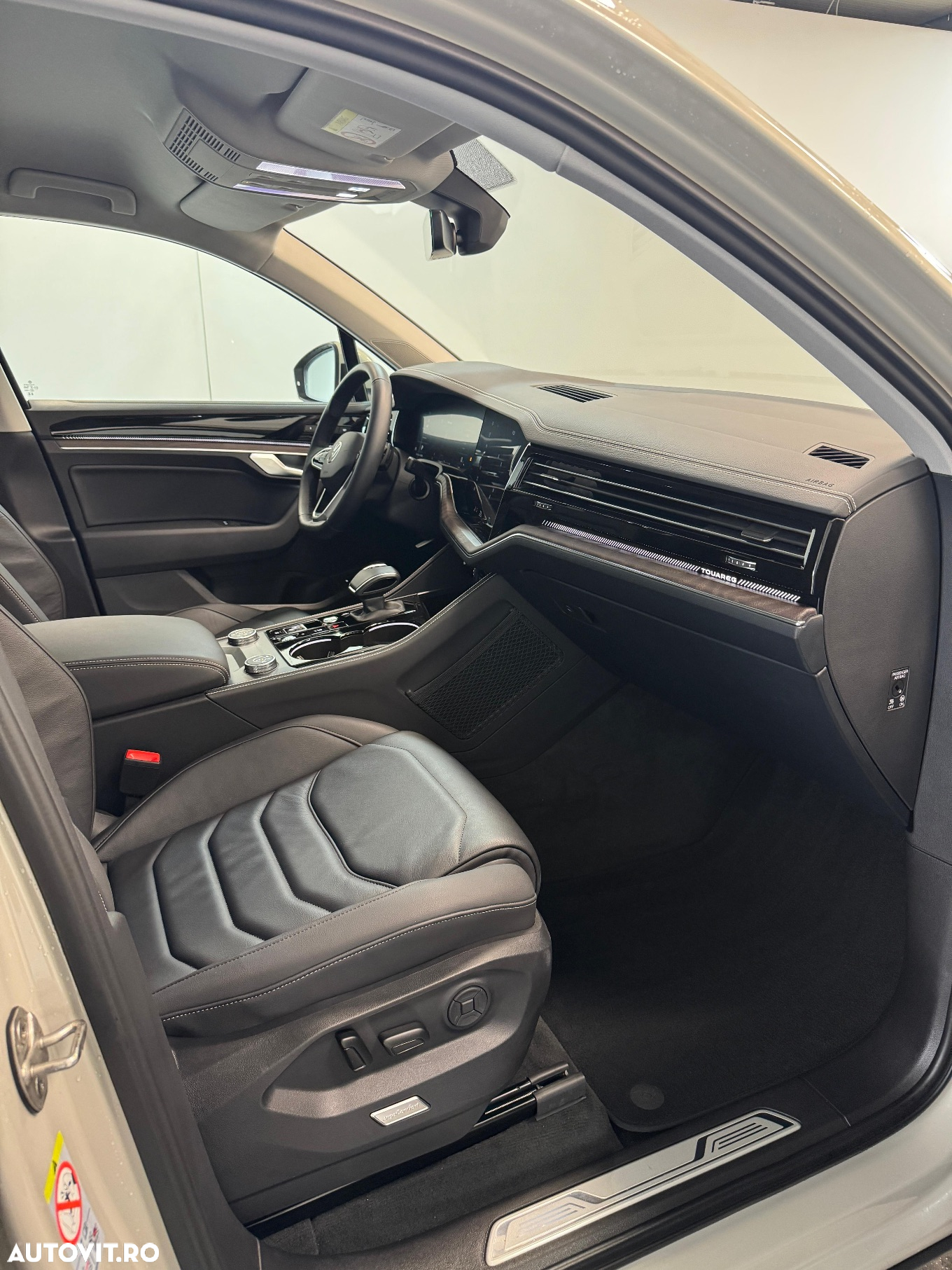 Volkswagen Touareg 3.0 V6 TDI 4Motion DPF Automatik Elegance - 8