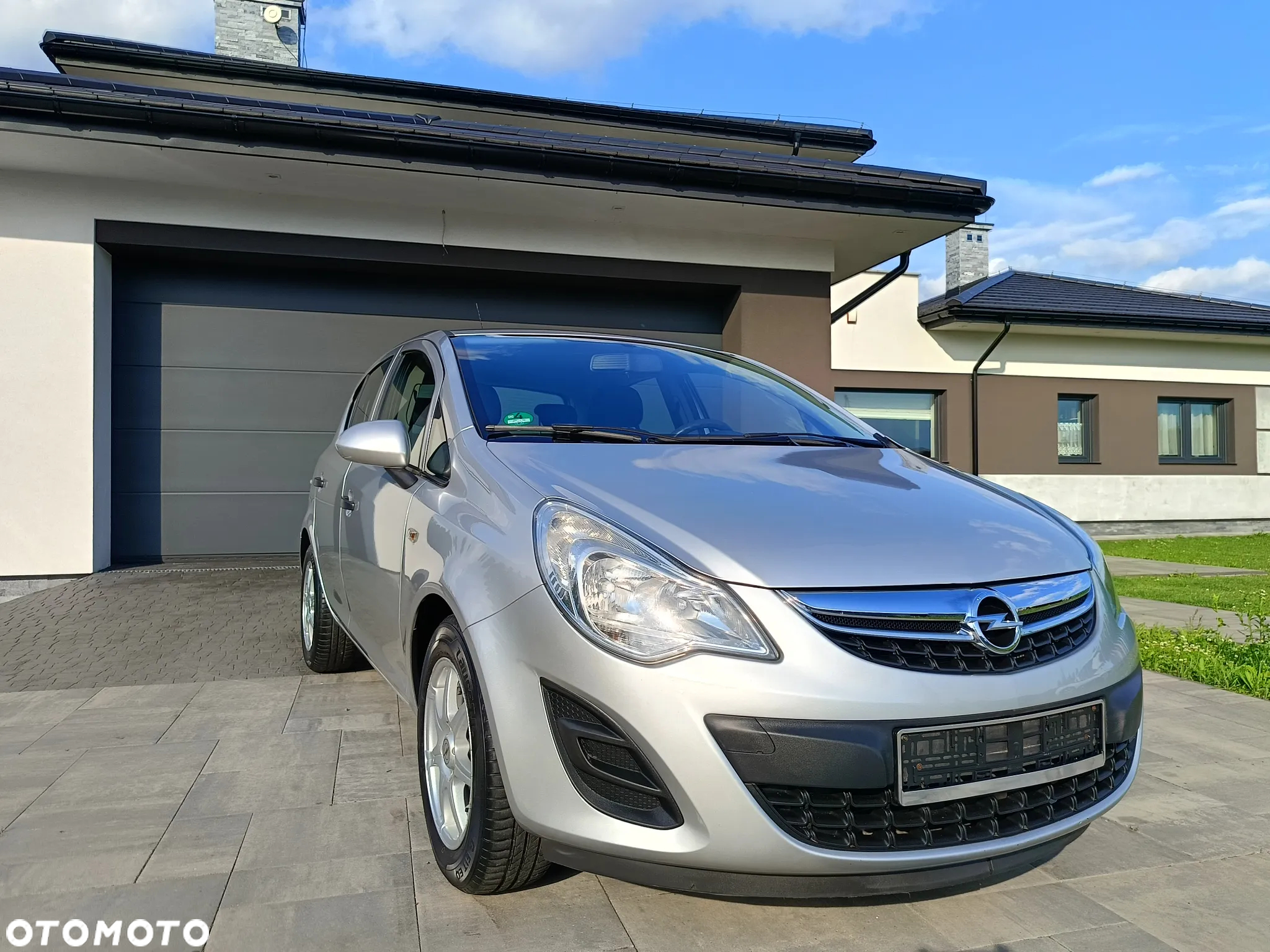 Opel Corsa 1.2 16V Edition - 9