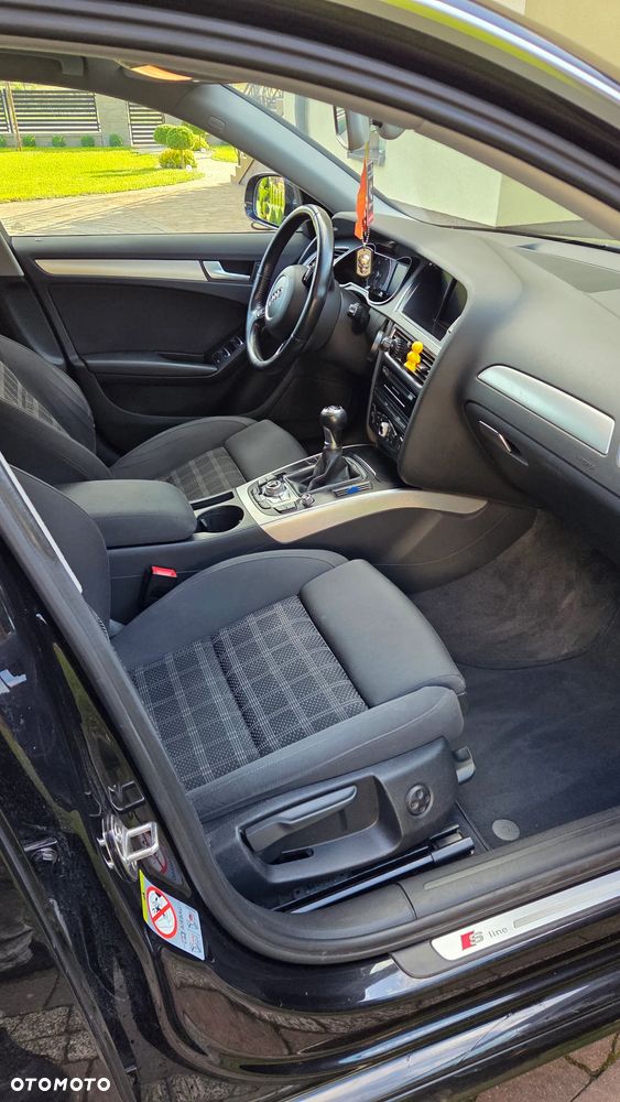 Audi A4 Avant 2.0 TDI - 15
