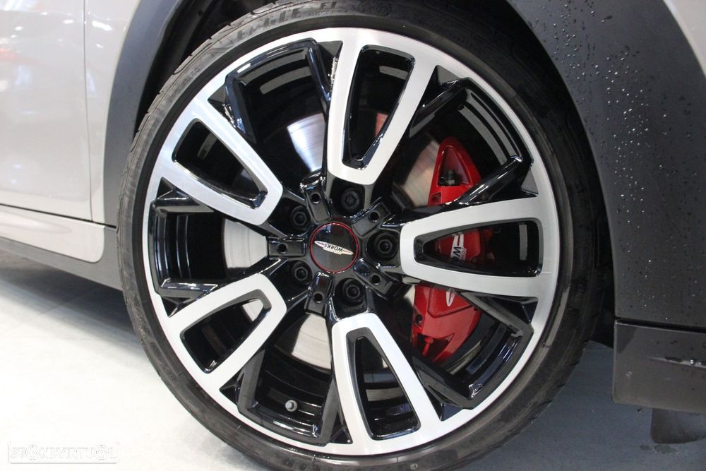 MINI 3 Portas John Cooper Works Plus Auto Desportiva - 11