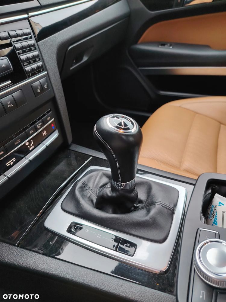 Mercedes-Benz Klasa E - 6