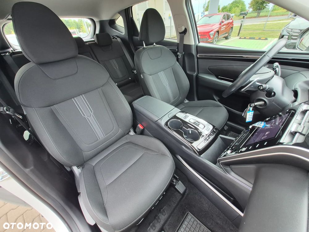 Hyundai Tucson 1.6 T-GDi HEV Smart 2WD - 17