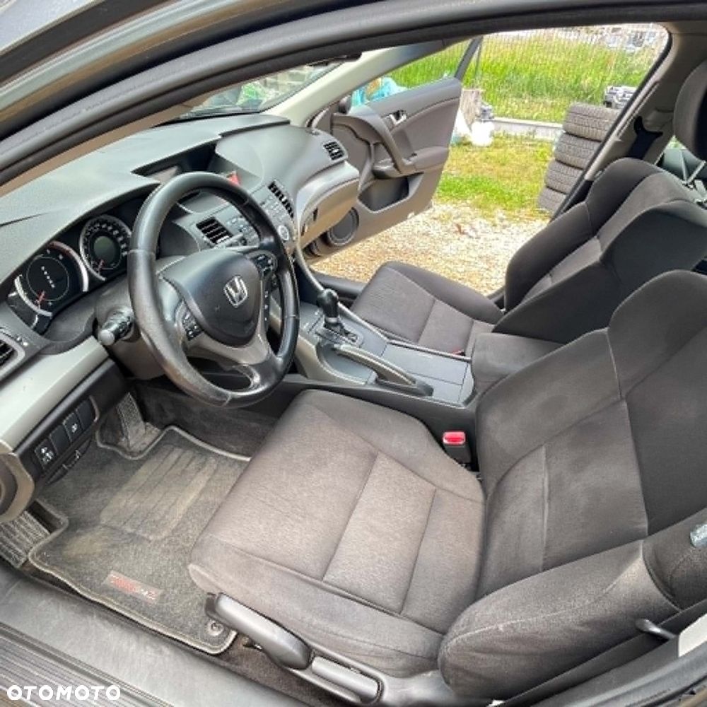 Honda Accord 2.2d Elegance - 19
