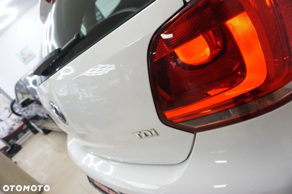 Volkswagen Polo 1.6 TDI Comfortline - 15