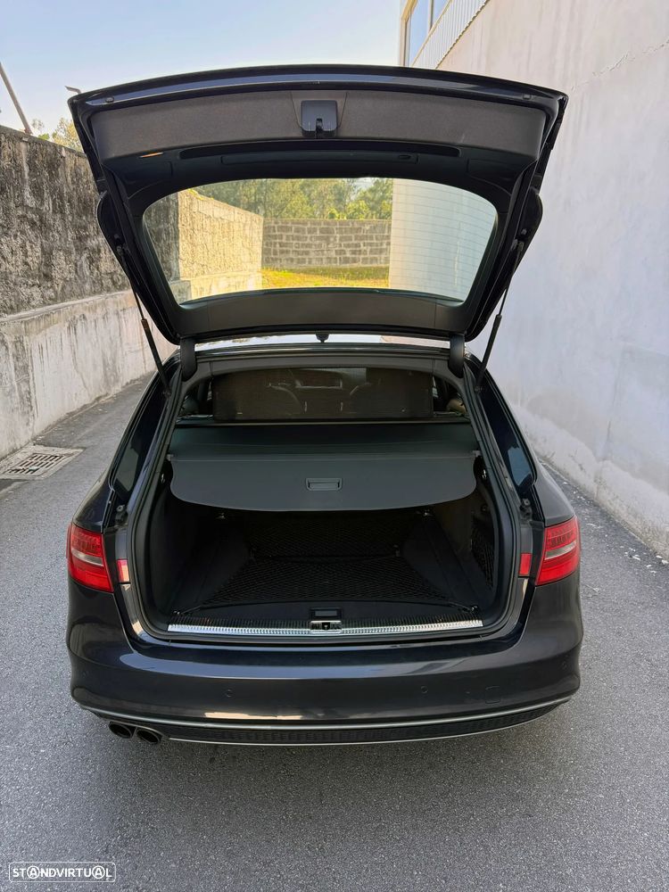 Audi A4 Avant 2.0 TDI Business Line S-line - 13