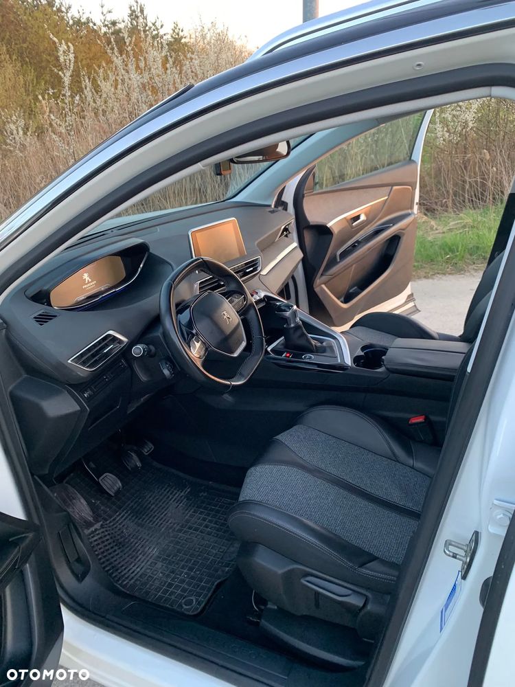 Peugeot 3008 BlueHDi 130 Stop & Start Allure - 11