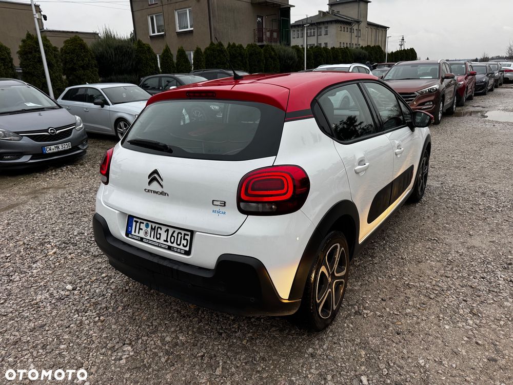 Citroën C3 1.2 PureTech GPF Shine - 19
