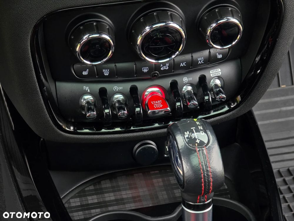 MINI John Cooper Works All4 Sport-Aut - 21