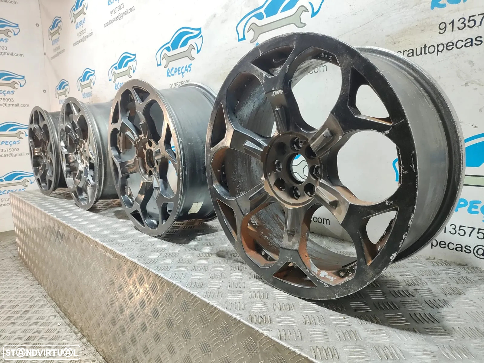 - Jantes 18 Polegadas Dupla Furação  - 4x100 + 4x108 - ET40 | 8,5J - Mini | Ford | Audi | Citroen | Peugeot | JCW | Honda | Mazda | Renault - 3