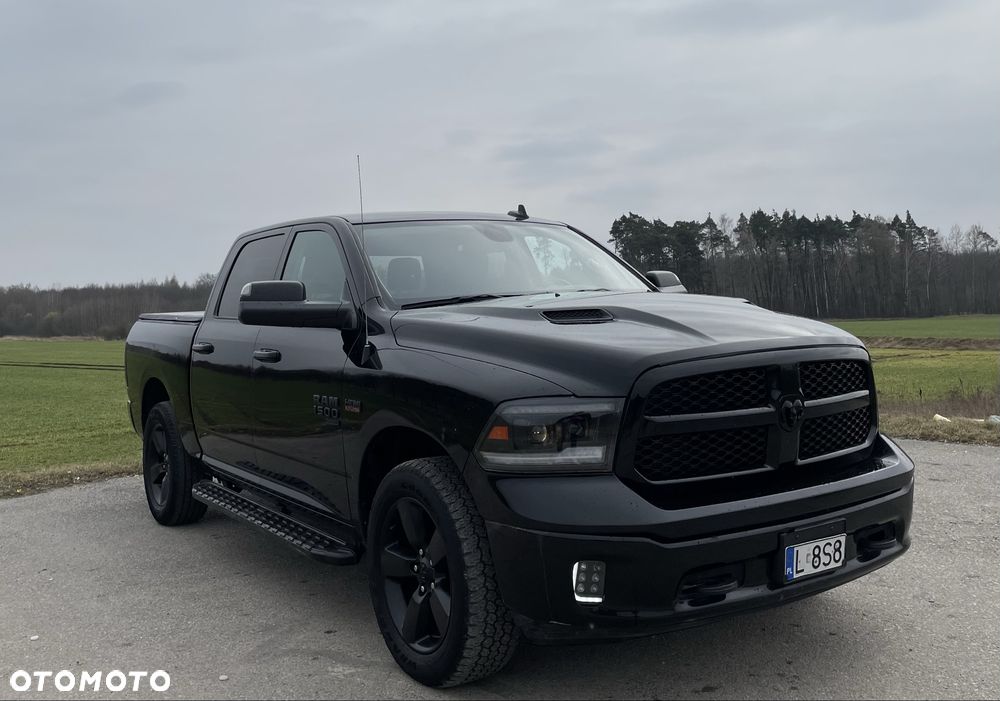 Dodge RAM - 1