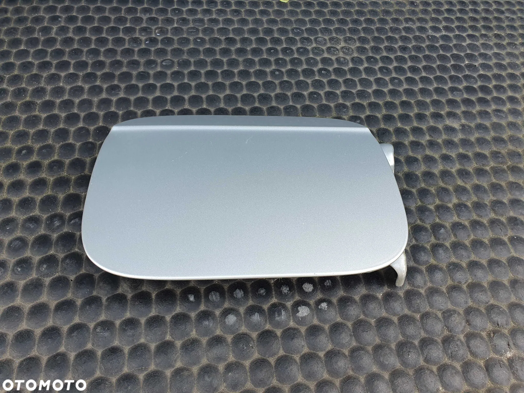 Klapka Wlewu Paliwa Wlew LY7W Srebrna Audi A4 B7 Sedan Kombi - 2