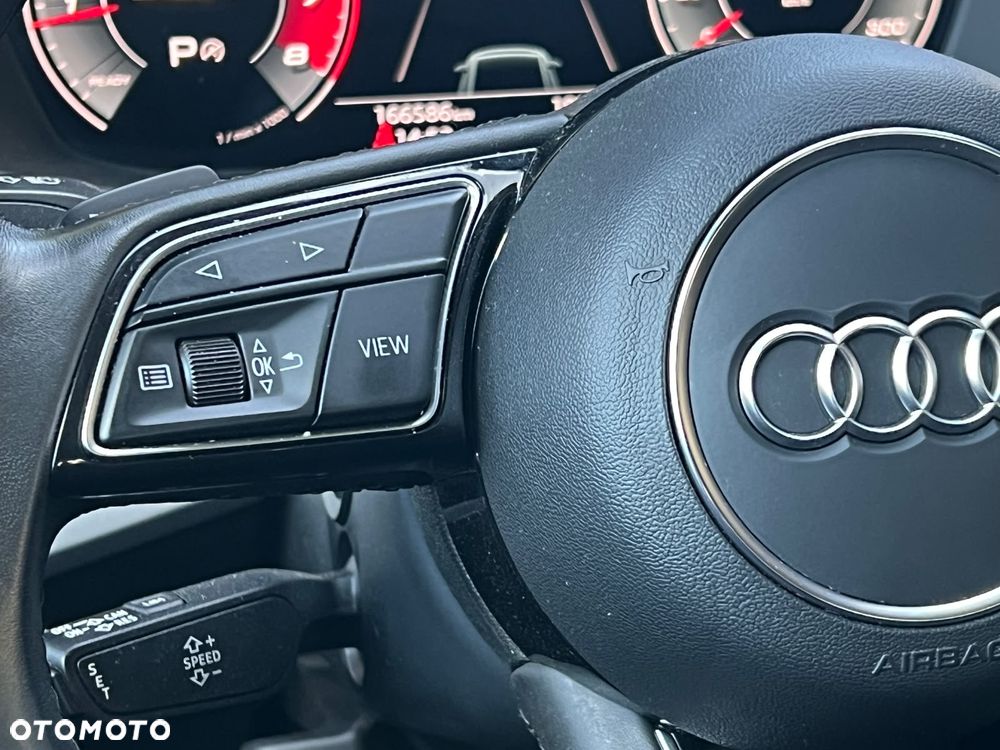 Audi A4 Limousine - 14