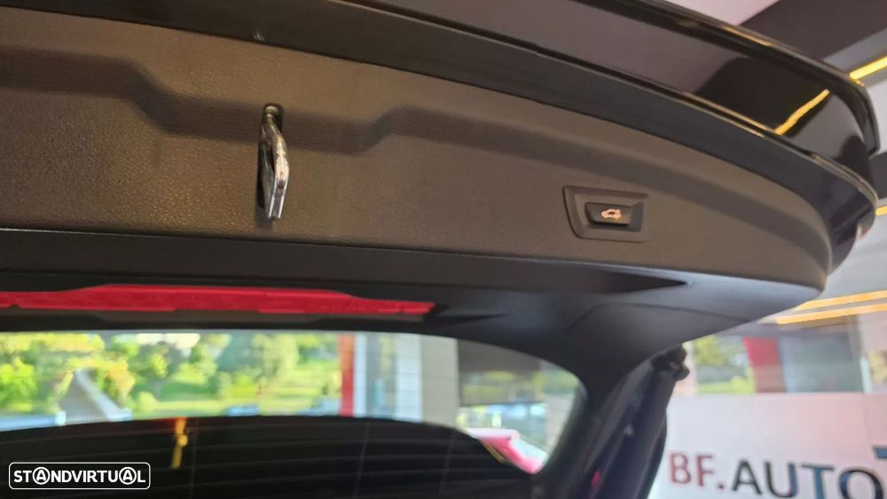 BMW X2 16 d sDrive Auto X Pack M - 27