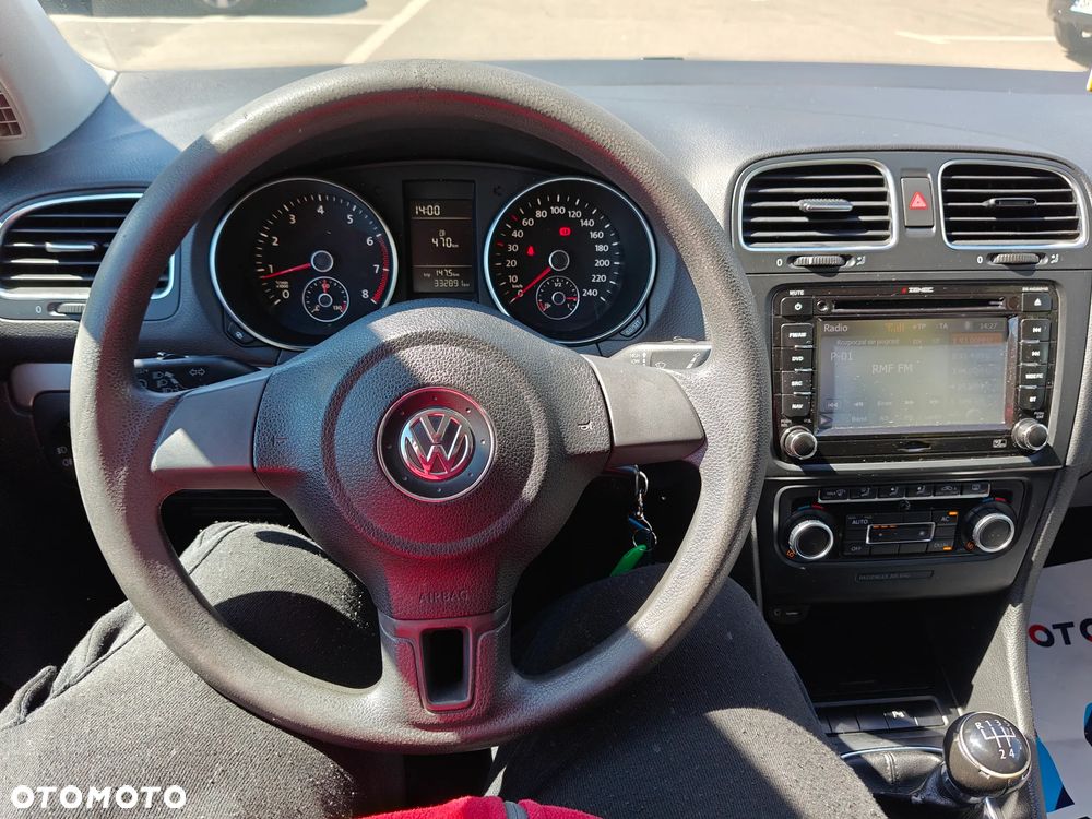 Volkswagen Golf 1.6 Comfortline - 20