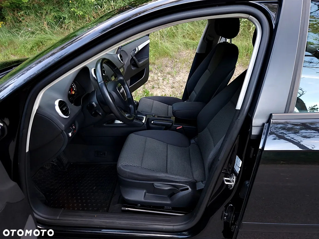 Audi A3 2.0 TDI Sportback Attraction - 23