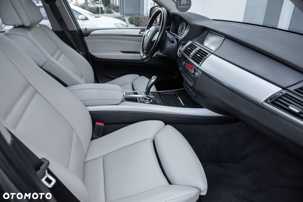 BMW X5 xDrive35i M Sport Edition - 29