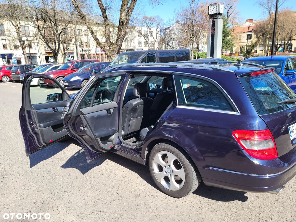 Mercedes-Benz Klasa C 220 CDI BlueEff 4-Matic Classic - 5