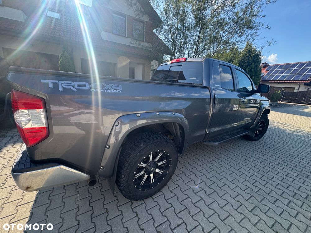 Toyota Tundra 5.7 4x4 Double Cab Limited - 4