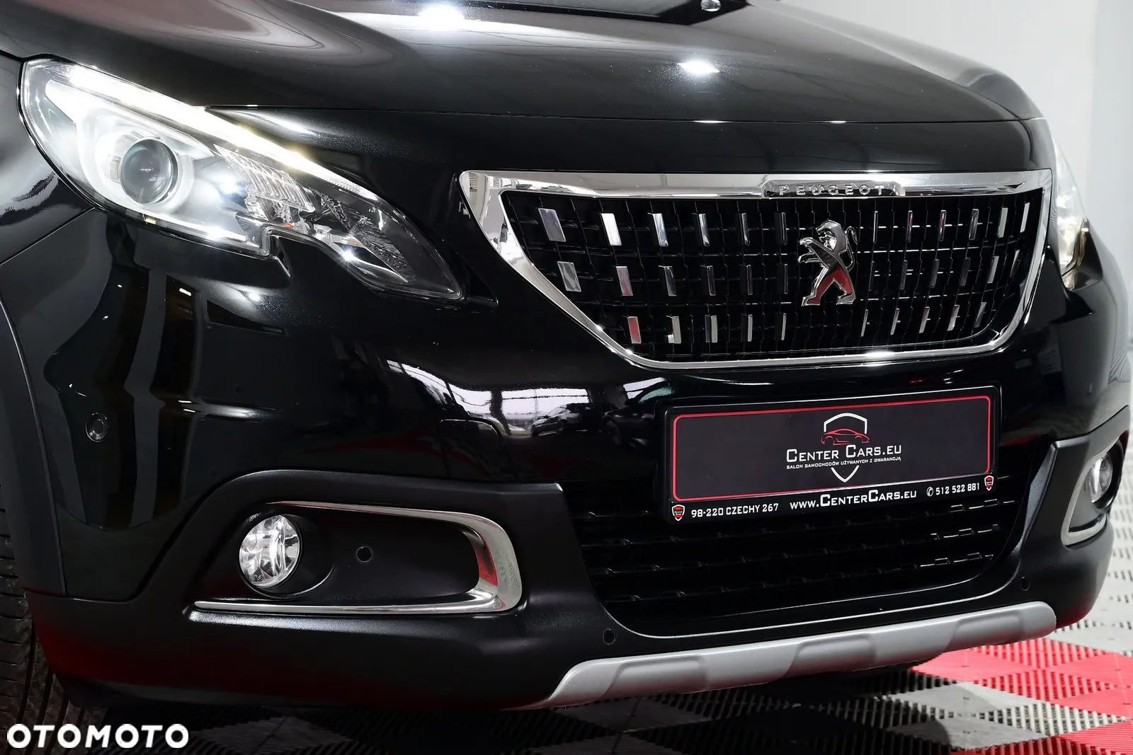 Peugeot 2008 1.2 Pure Tech Allure S&S - 33